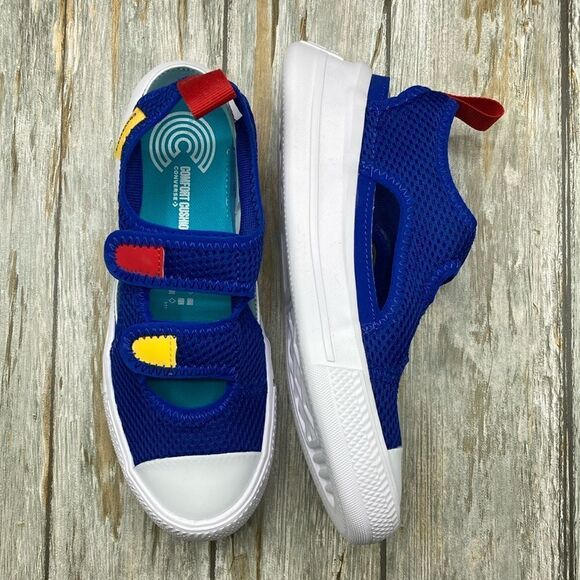 Little Kid Chuck Taylor Ultra Low Top Velcro Strap Breathable Summer Shoe Size 2 - Picture 2 of 9